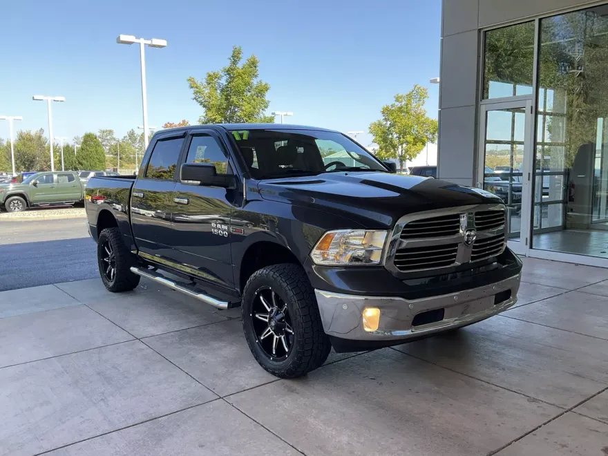 2017 Ram 1500 Big Horn photo 1