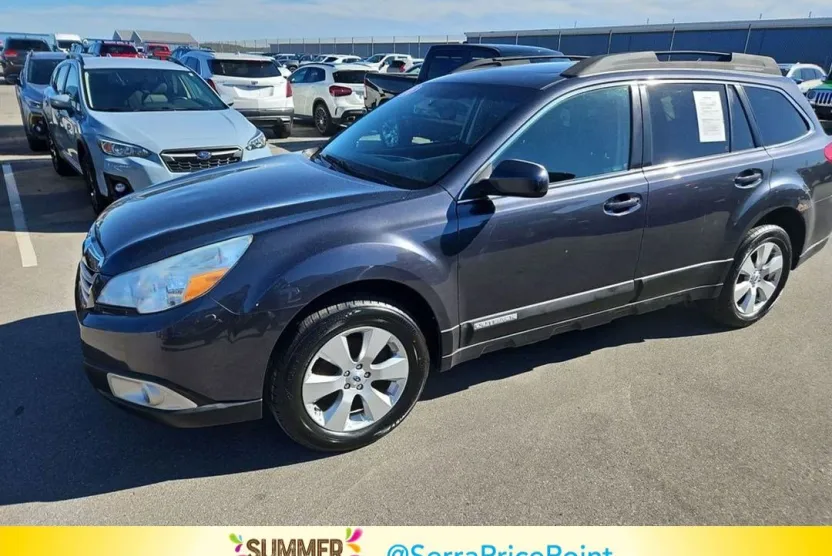 2011 Subaru Outback 2.5i Limited photo 1