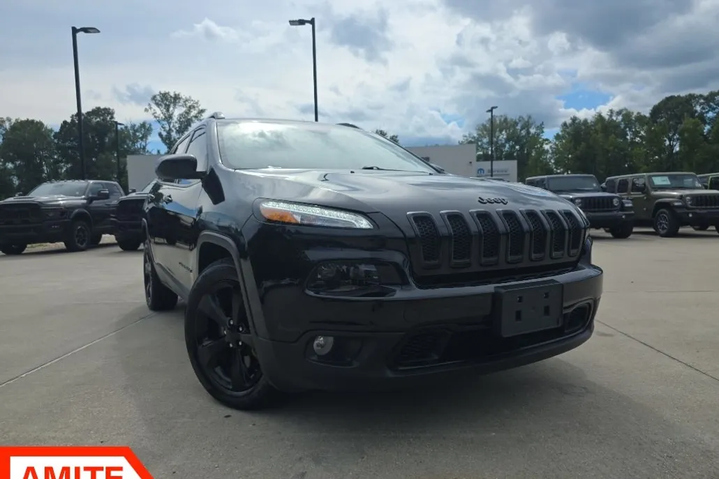 2018 Jeep Cherokee Latitude photo 1