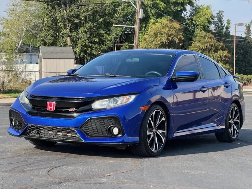 2018 Honda Civic Si photo 1