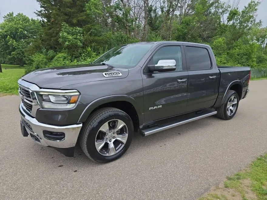 2022 Ram 1500 Laramie photo 1