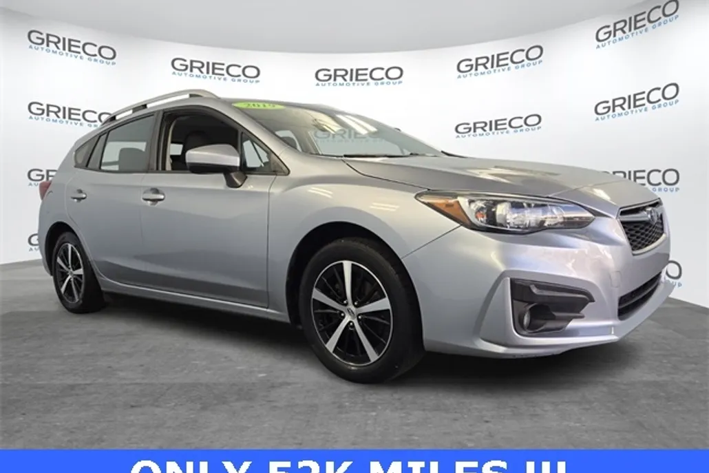 2019 Subaru Impreza 2.0i Premium photo 1