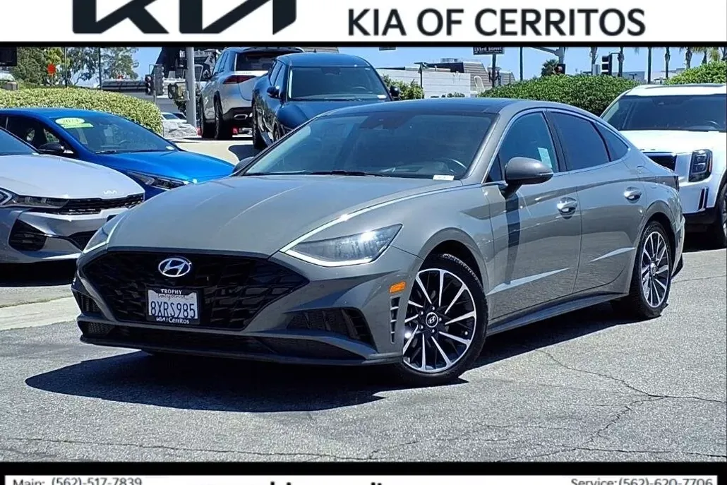 2022 Hyundai Sonata Limited photo 1