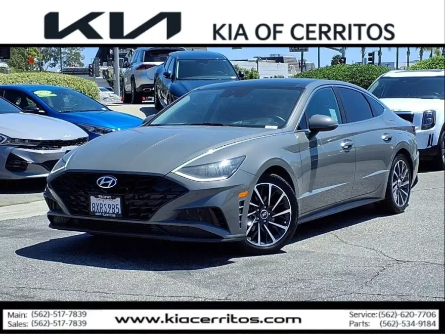 2022 Hyundai Sonata Limited photo 1