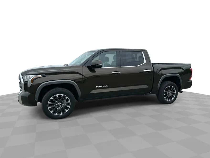 2022 Toyota Tundra Limited photo 1