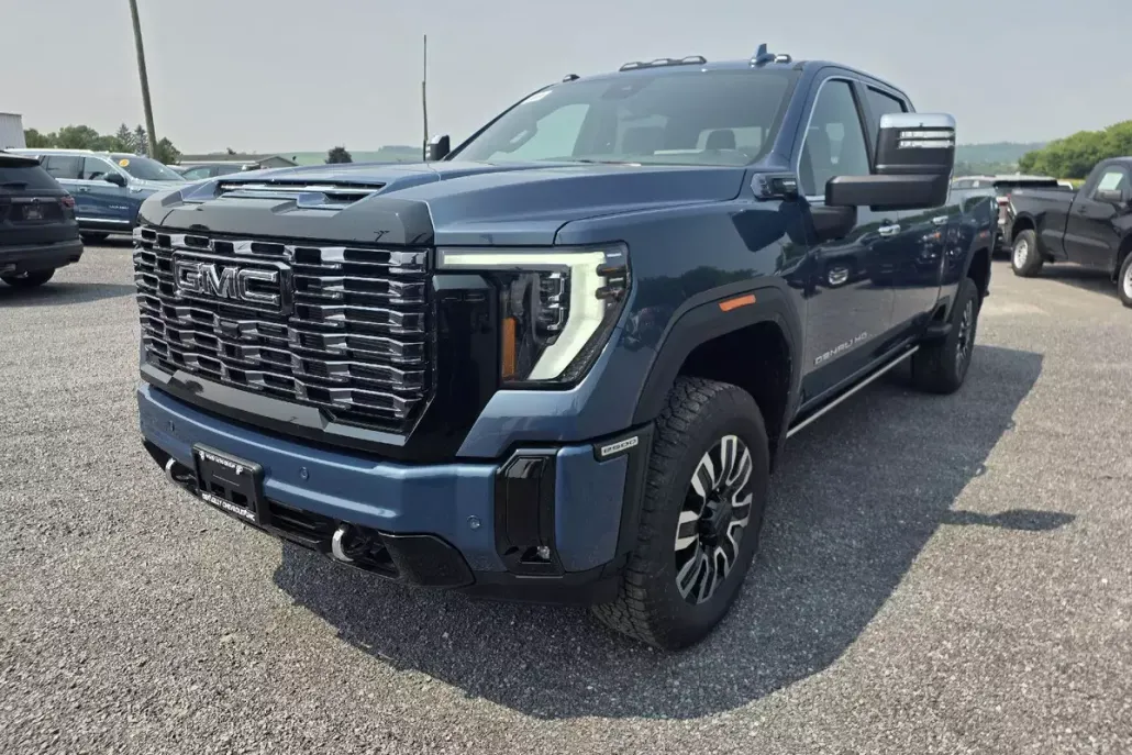 2025 Gmc Sierra 2500 HD Denali Ultimate photo 1