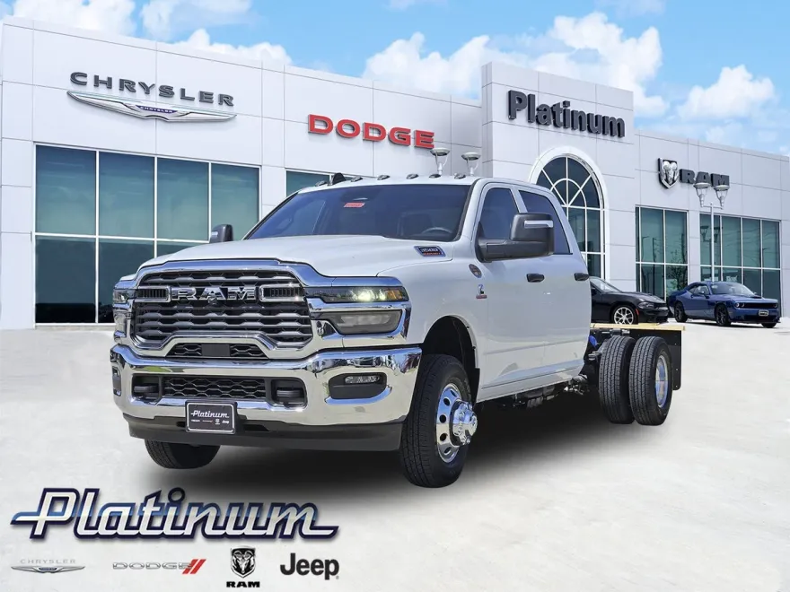 2025 Ram 3500 Tradesman photo 1