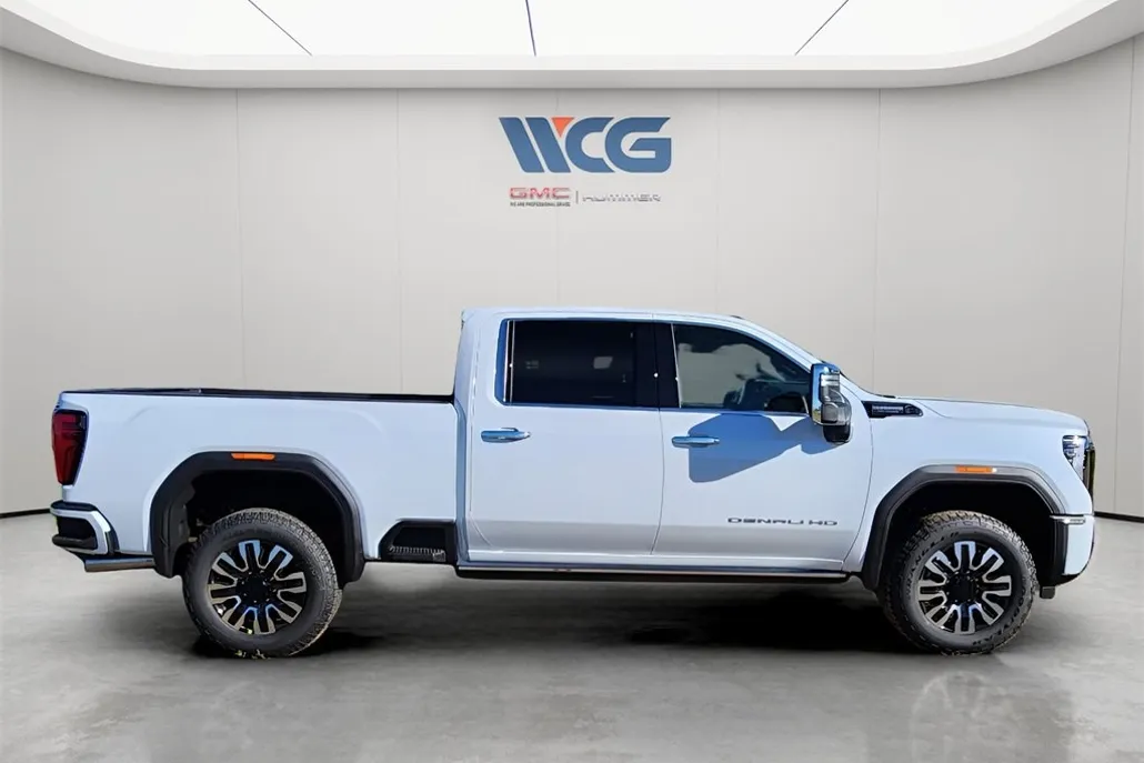 2026 Gmc Sierra 2500 HD Denali Ultimate photo 1