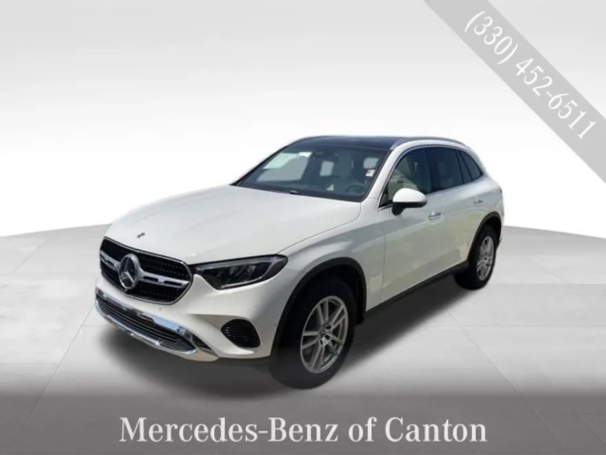 2025 Mercedes Benz GLC 300 4MATIC photo 1