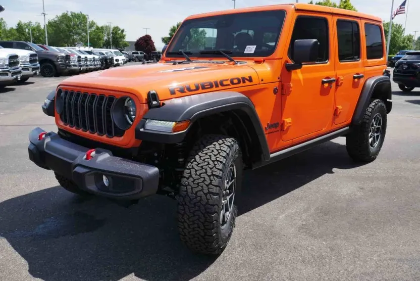 2025 Jeep Wrangler Rubicon photo 1