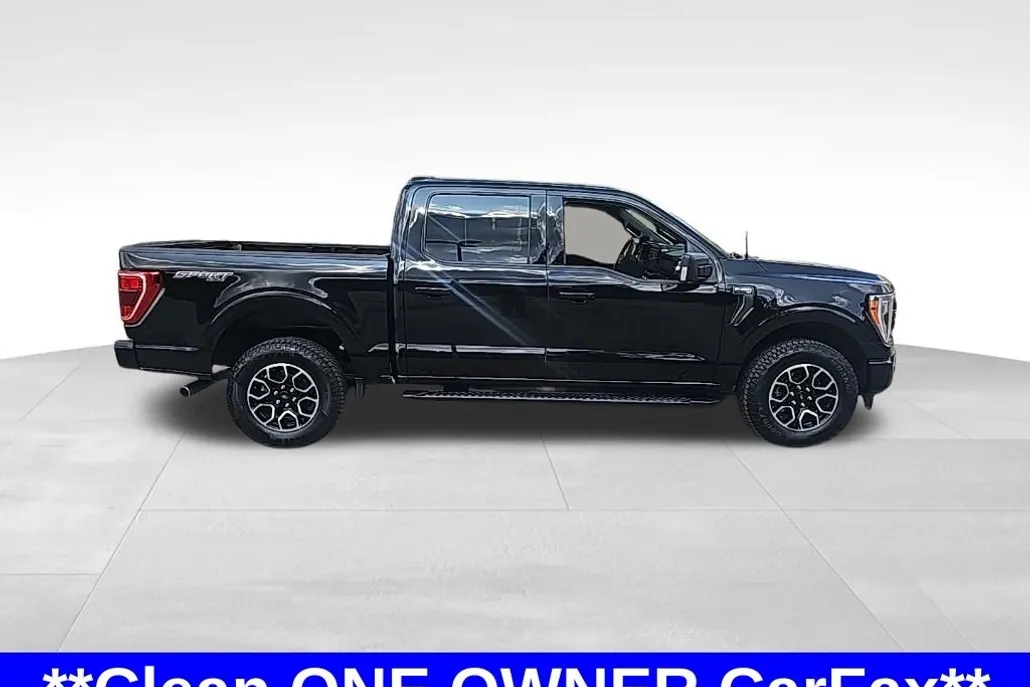 2022 Ford F-150 XLT photo 1