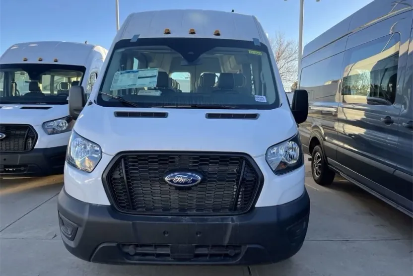 2023 Ford Transit photo 1