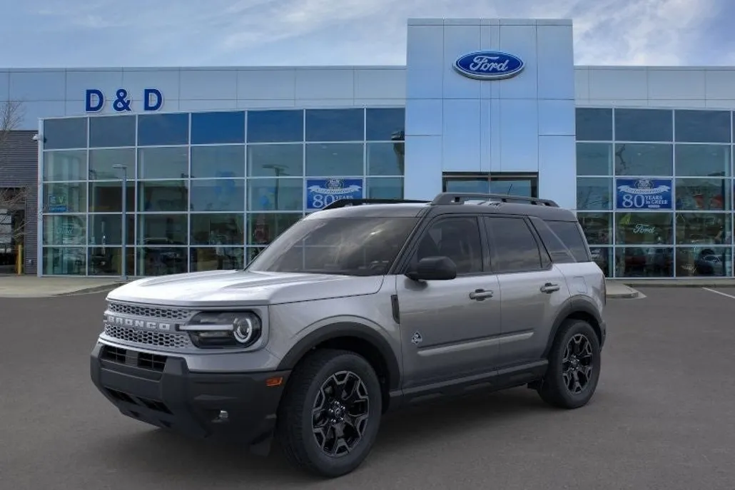2025 Ford Bronco Sport Outer Banks photo 1