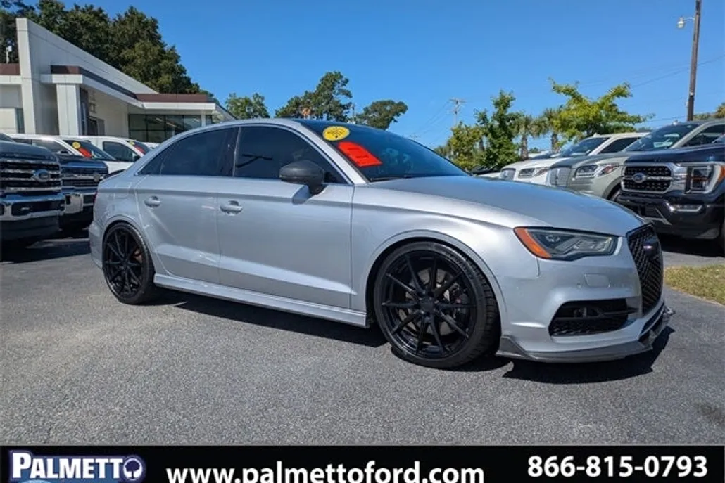 2015 Audi S3 Premium Plus photo 1