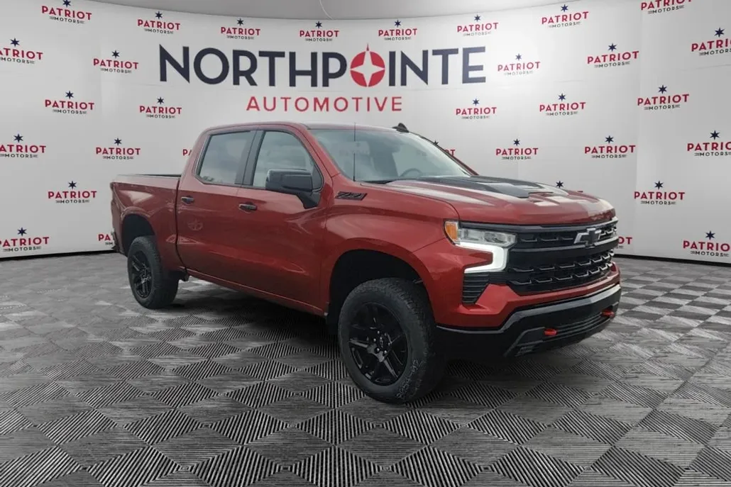 2025 Chevrolet Silverado 1500 LT Trail Boss photo 1