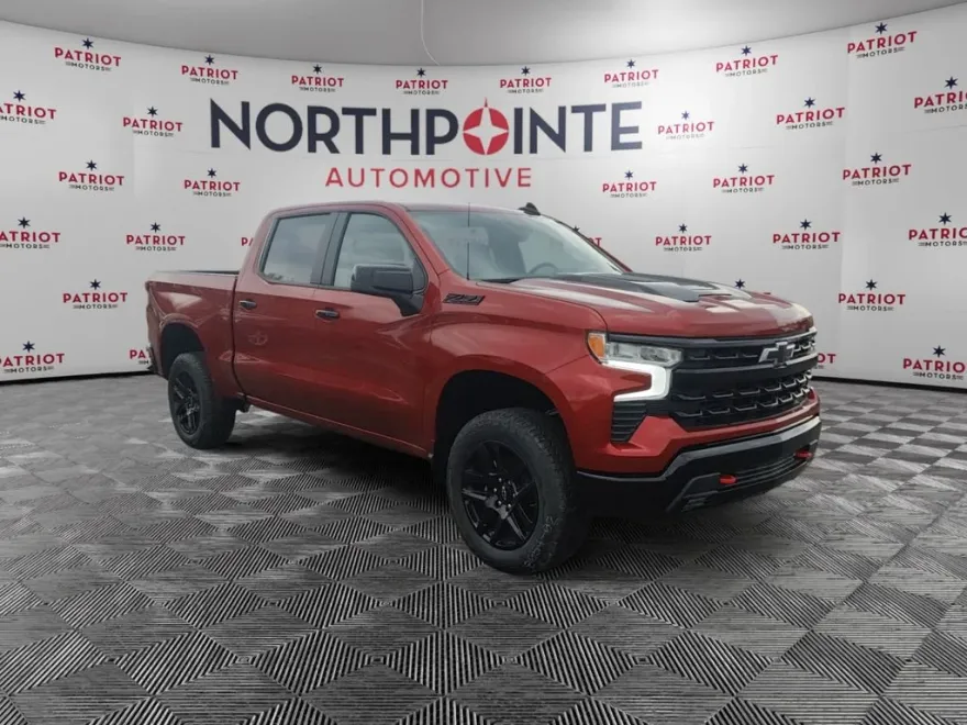 2025 Chevrolet Silverado 1500 LT Trail Boss photo 1
