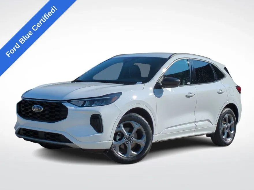 2023 Ford Escape ST-Line photo 1