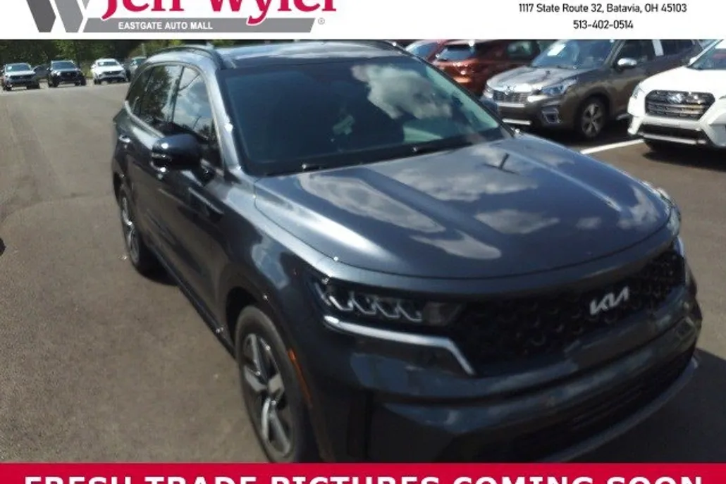 2022 Kia Sorento S photo 1