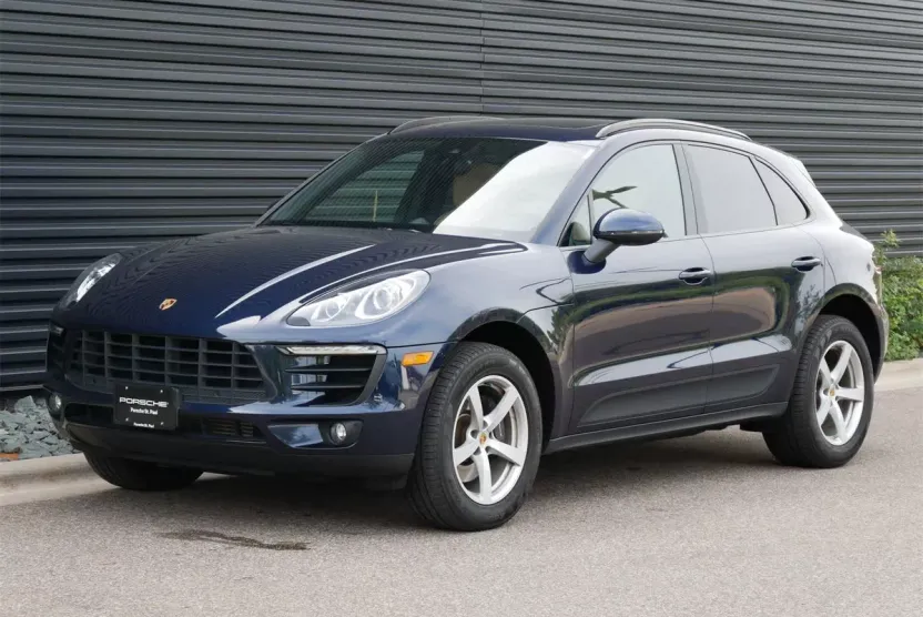 2018 Porsche Macan photo 1