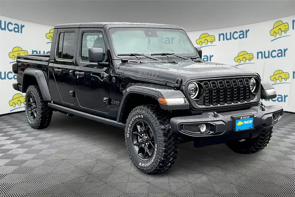 2021 Jeep Gladiator Sport Freedom photo 1