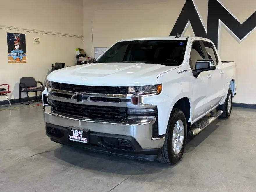 2022 Chevrolet Silverado 1500 photo 1