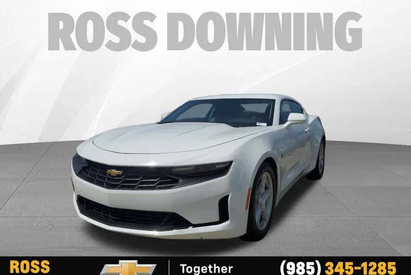 2022 Chevrolet Camaro 1LT photo 1