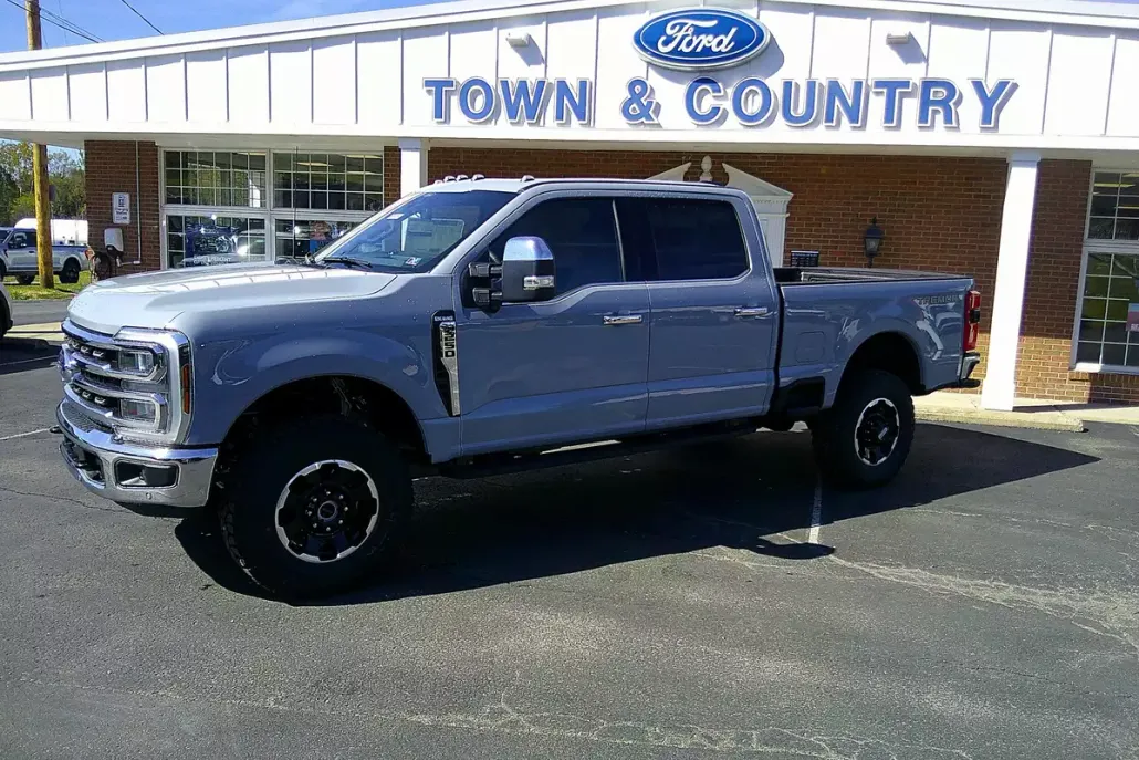 2026 Ford F-250 King Ranch photo 1