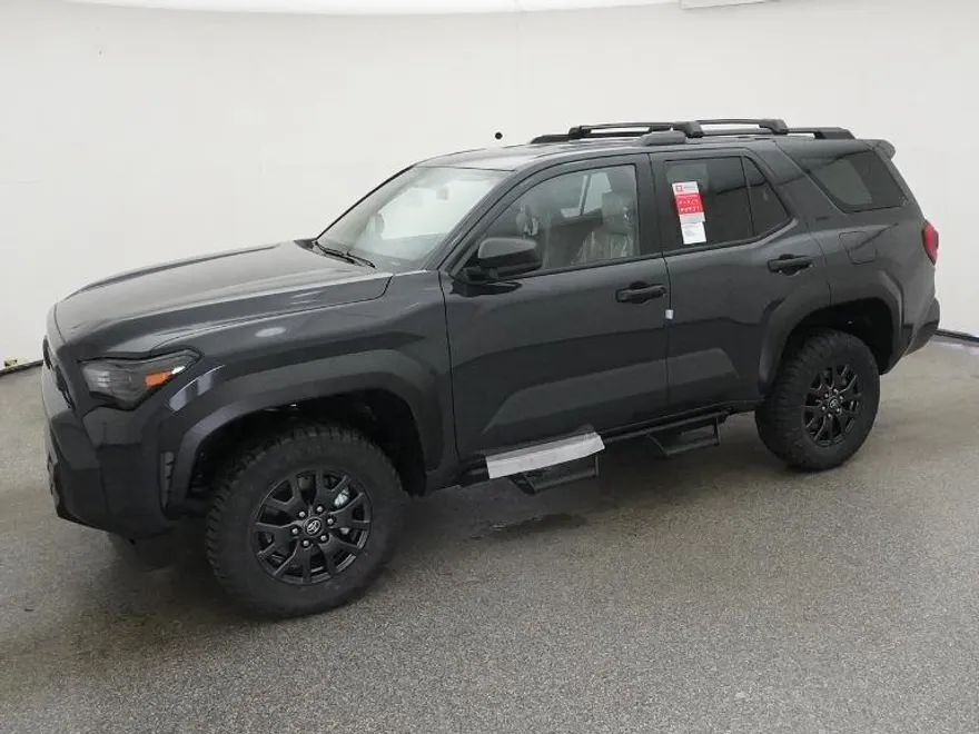 2025 Toyota 4Runner SR5 photo 1