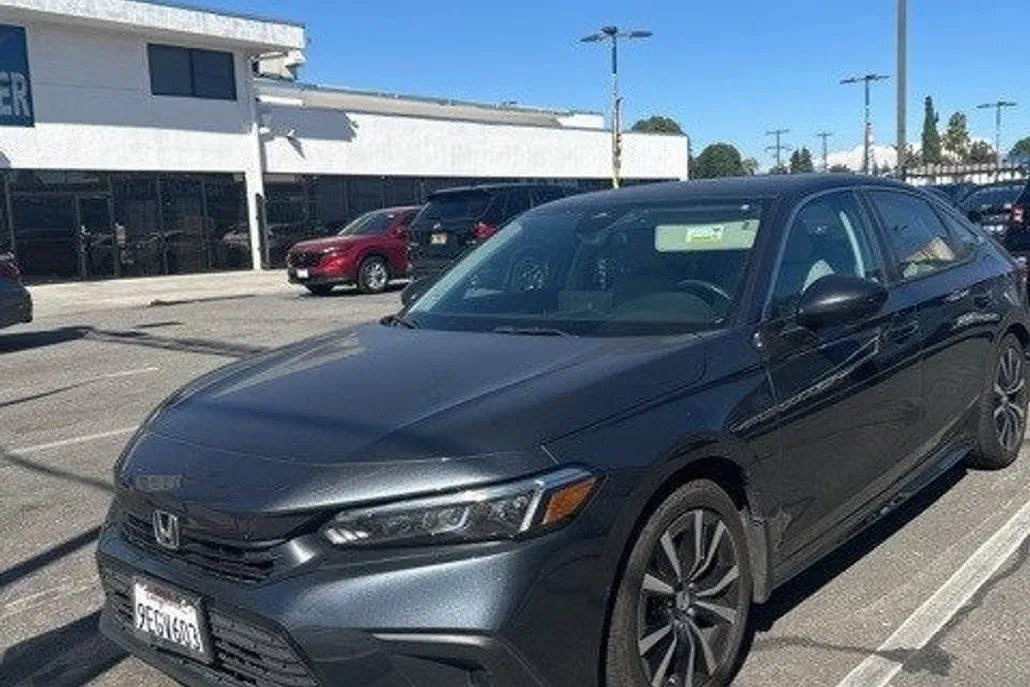2022 Honda Civic EX photo 1