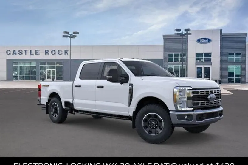 2025 Ford F-350 XLT photo 1