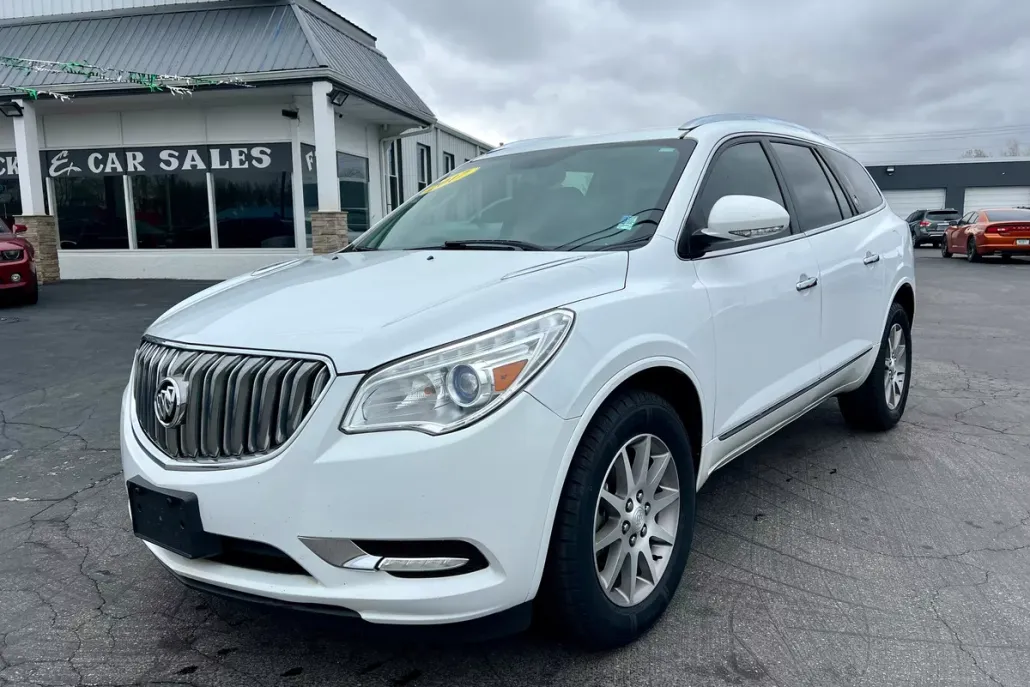 2017 Buick Enclave Leather photo 1