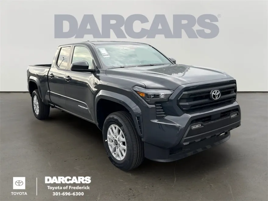 2025 Toyota Tacoma SR5 4x4 Double Cab photo 1