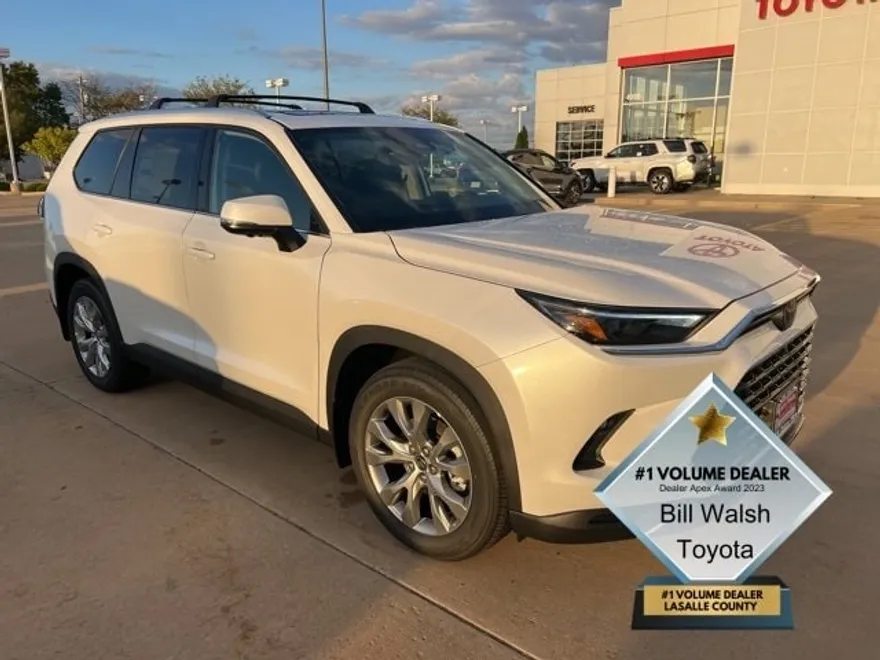 2026 Toyota Grand Highlander Limited photo 1