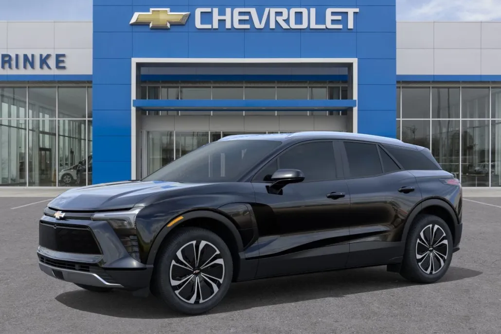 2026 Chevrolet Blazer EV photo 1