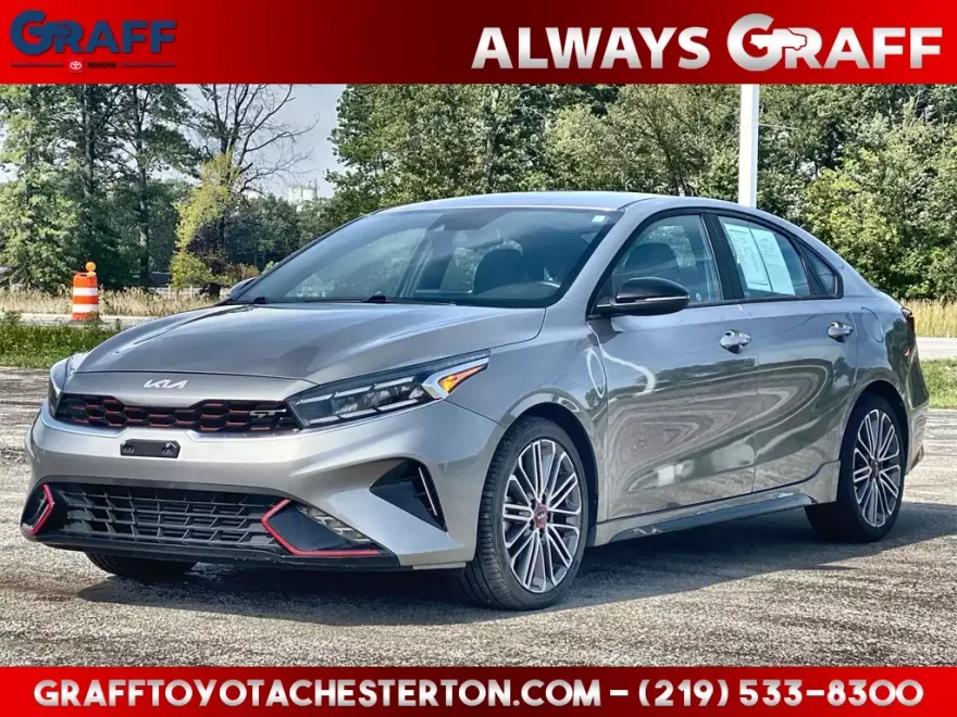 2022 Kia Forte GT photo 1
