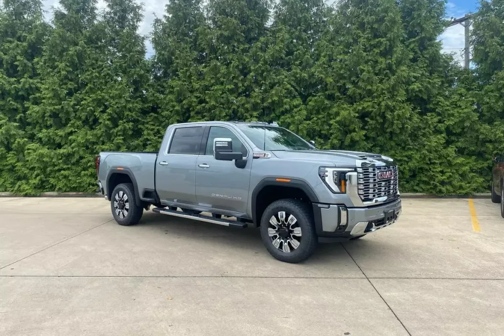 2025 Gmc Sierra 2500 HD Denali photo 1
