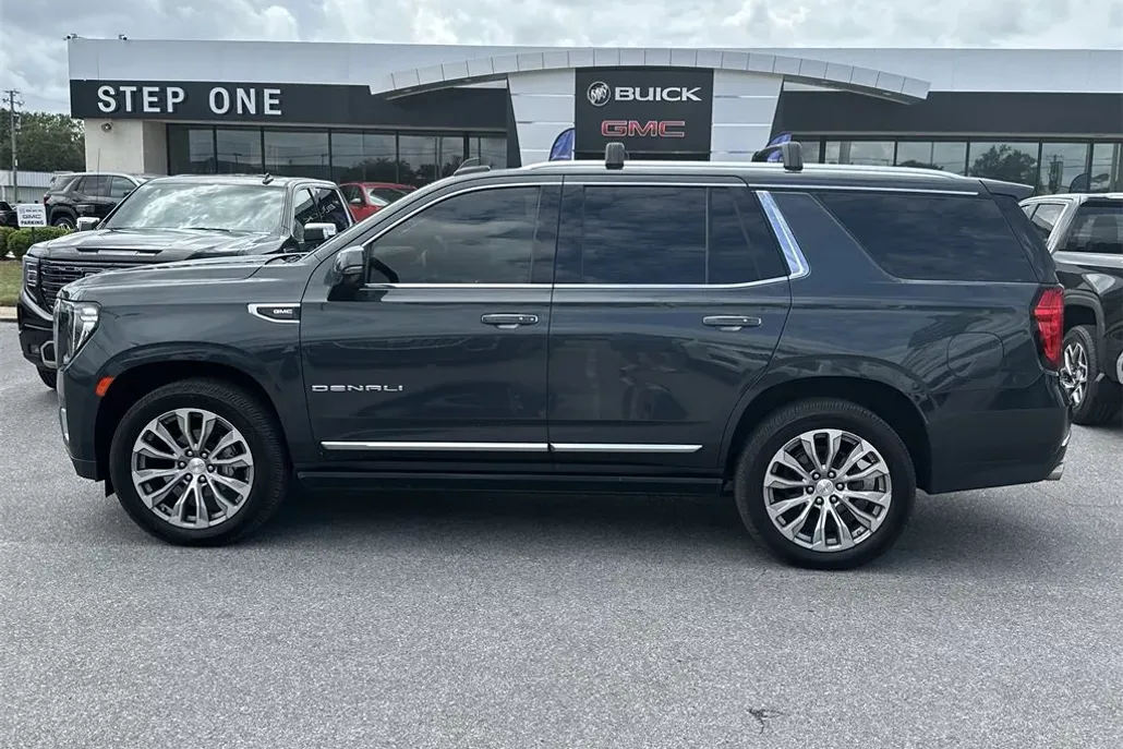 2021 Gmc Yukon Denali photo 1