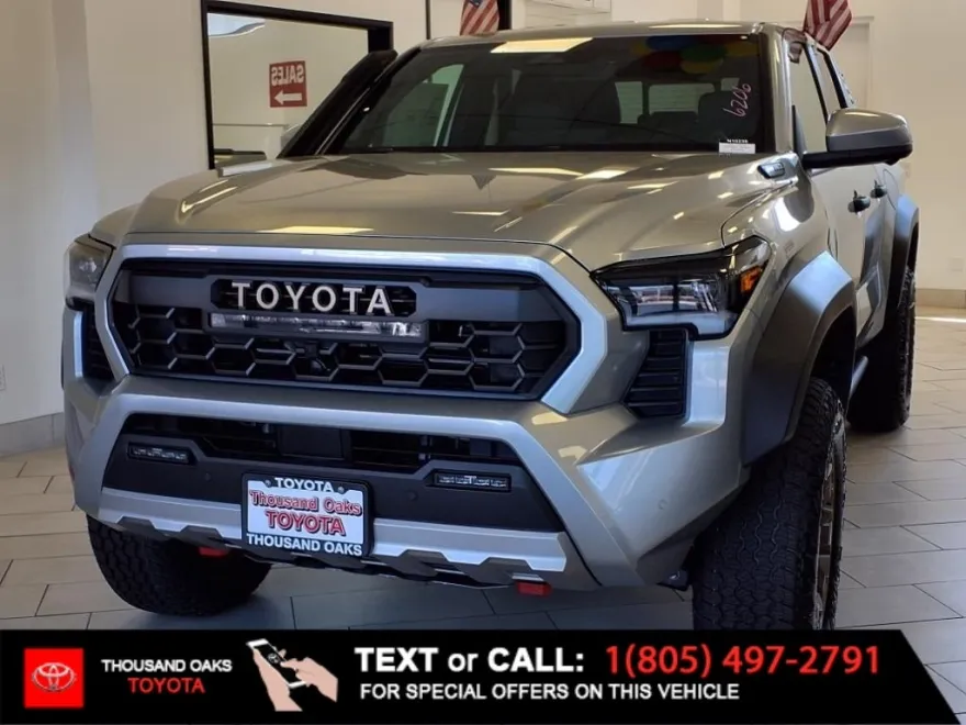 2025 Toyota Tacoma Trailhunter photo 1