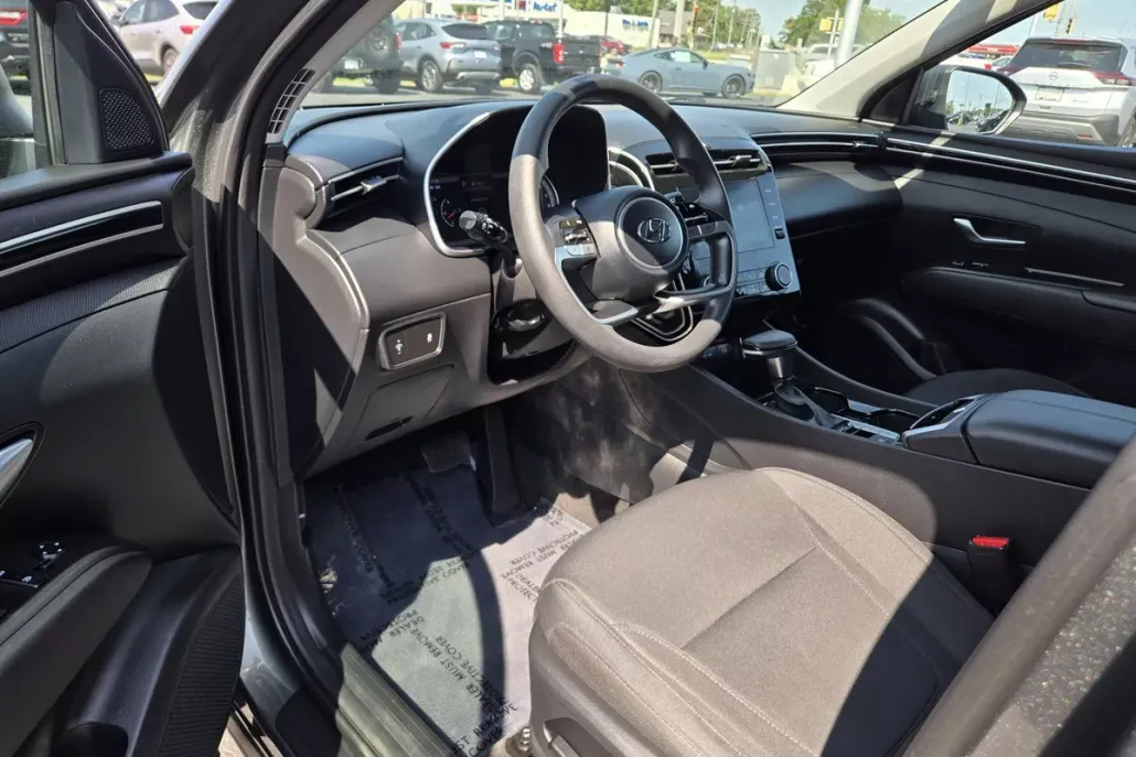2022 Hyundai Tucson SEL photo 1