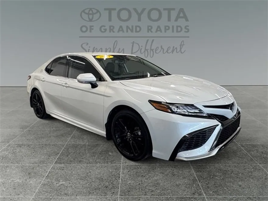 2021 Toyota Camry XSE photo 1