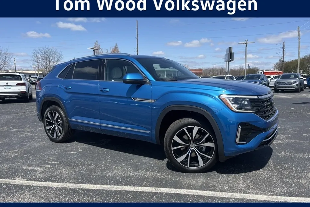 2025 Volkswagen Atlas Cross Sport SEL Premium R-Line photo 1