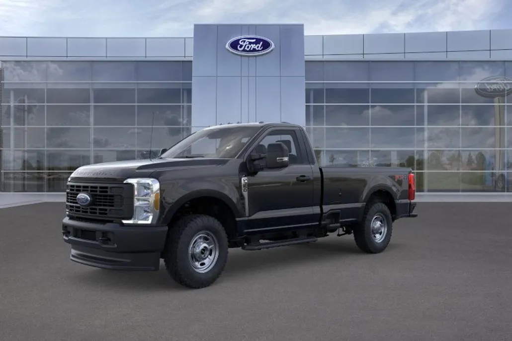 2025 Ford F-350 XL photo 1