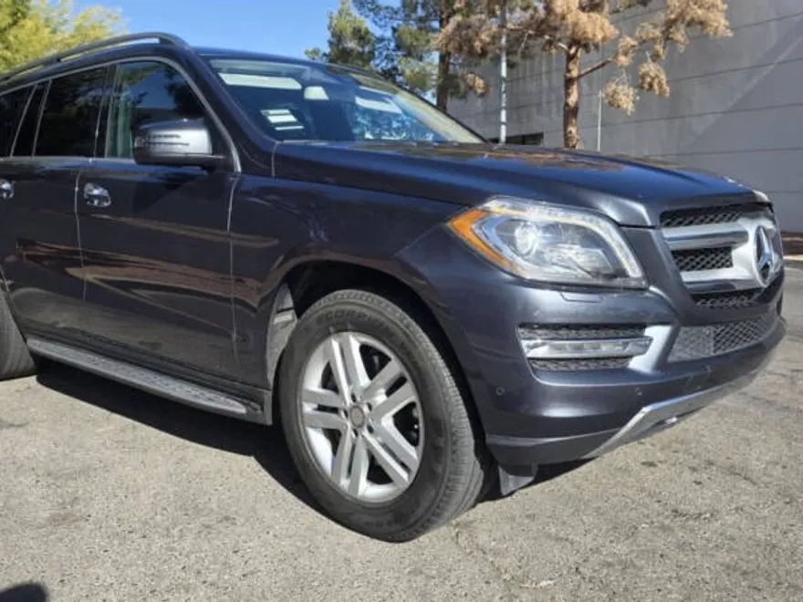 2016 Mercedes Benz GL 450 photo 1