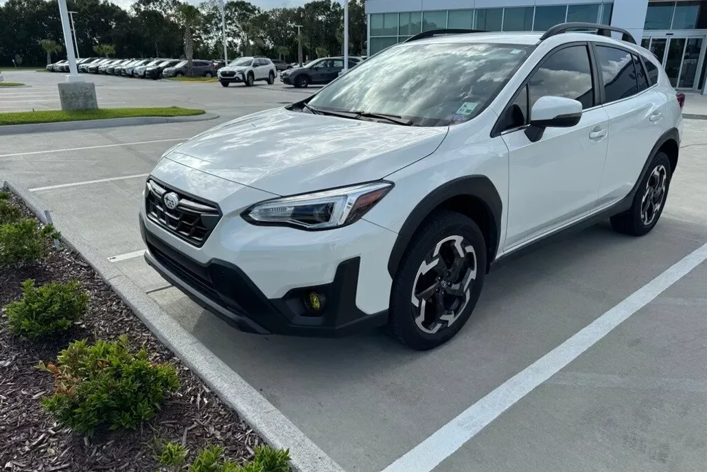 2023 Subaru Crosstrek Limited photo 1