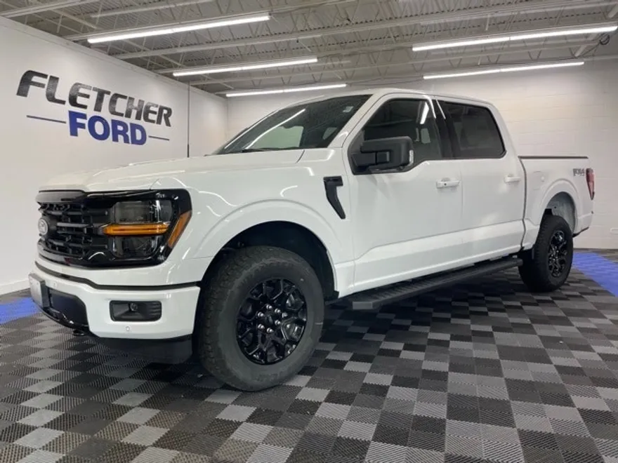 2025 Ford F-150 XLT photo 1