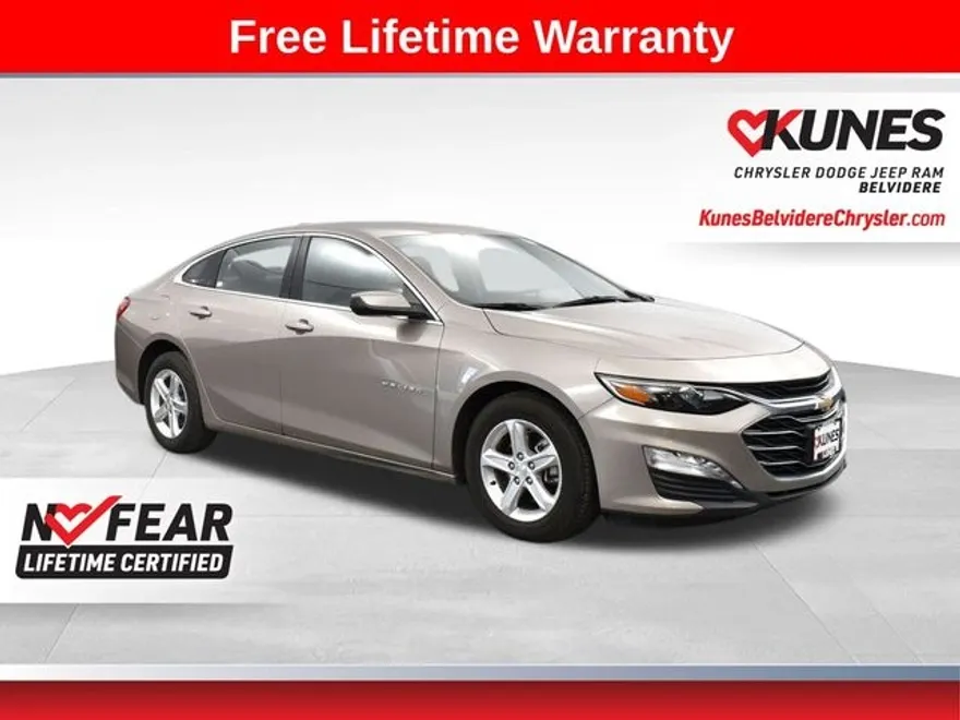 2024 Chevrolet Malibu 1LT photo 1