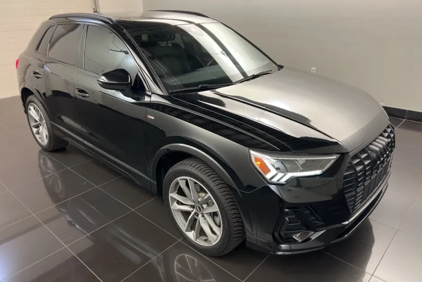 2022 Audi Q3 S line Premium Plus photo 1