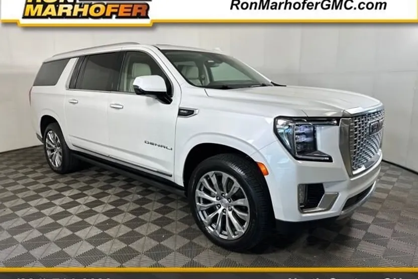 2021 Gmc Yukon XL Denali photo 1