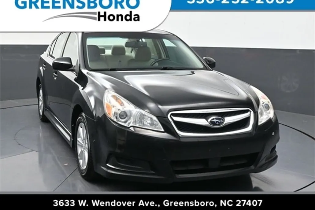 2012 Subaru Legacy 2.5i Premium photo 1