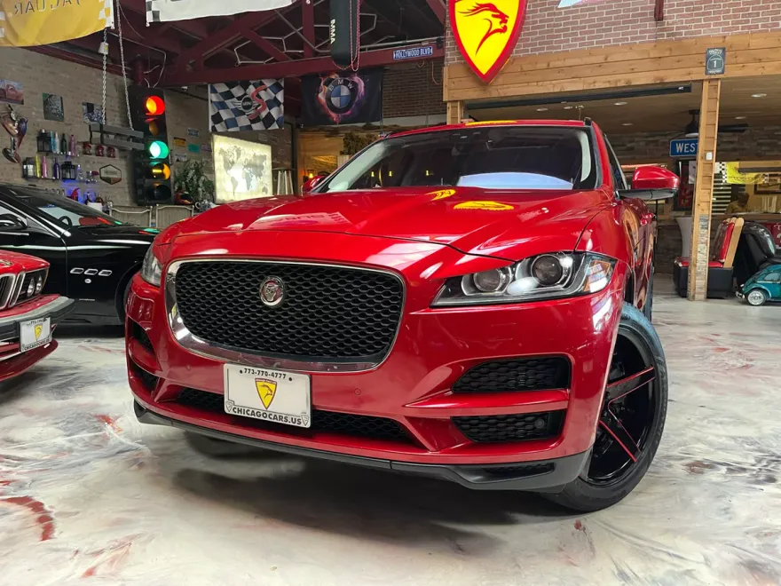 2017 Jaguar F-PACE Premium photo 1